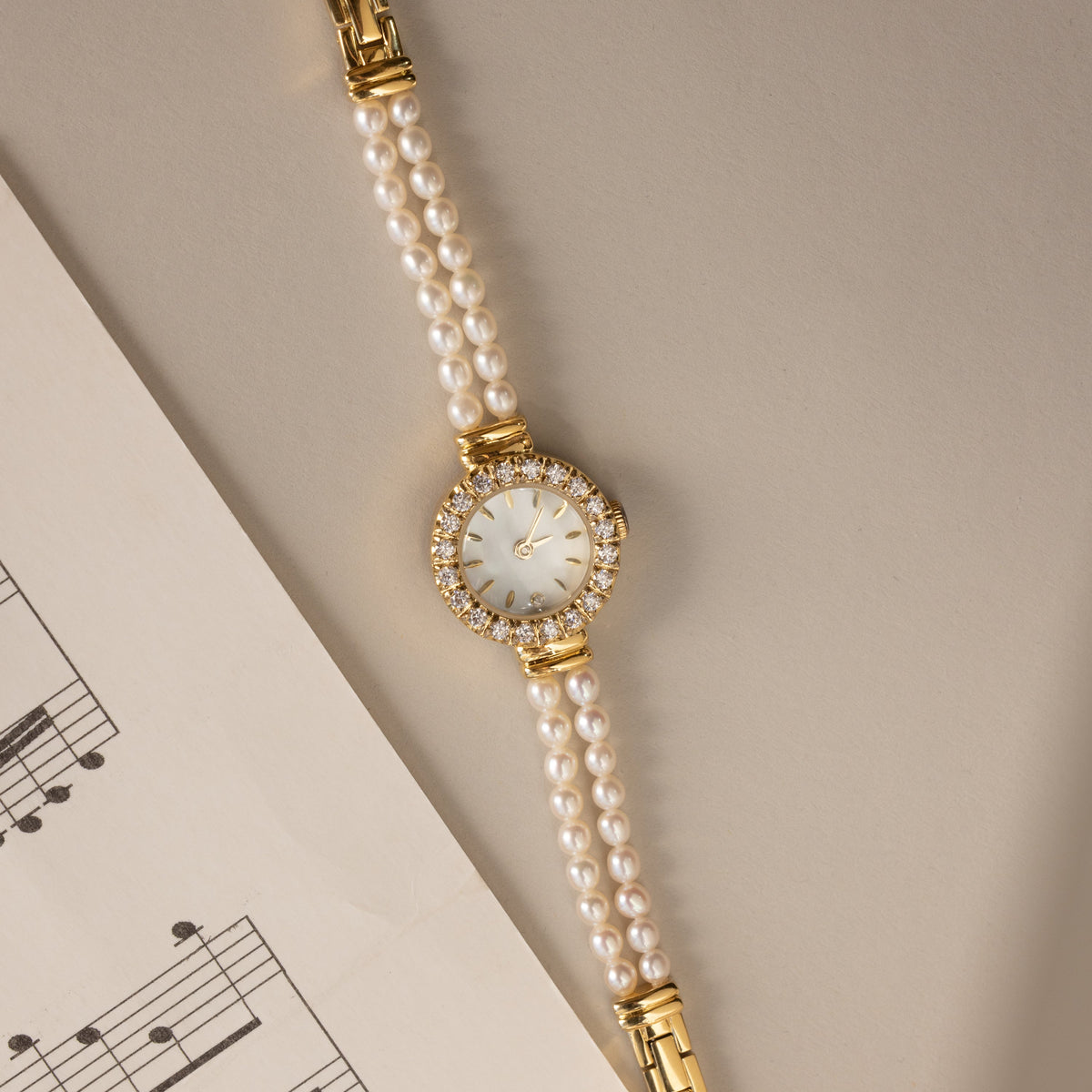 Relógio Pearl Link Timepiece