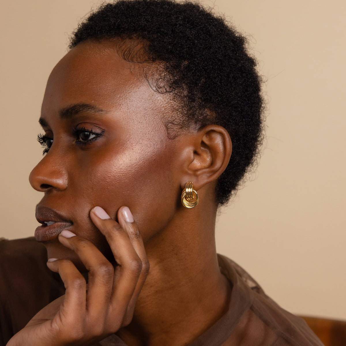 Mini Brincos de Nó Triplo