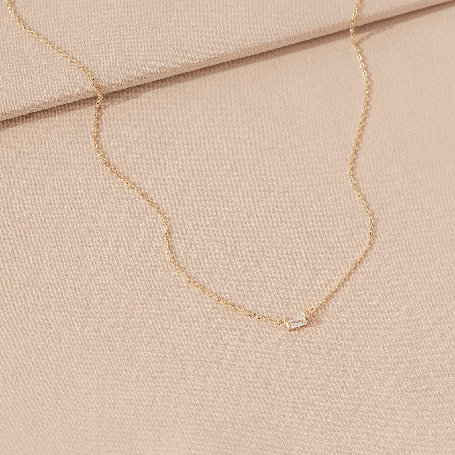 Colar Baguette Emery