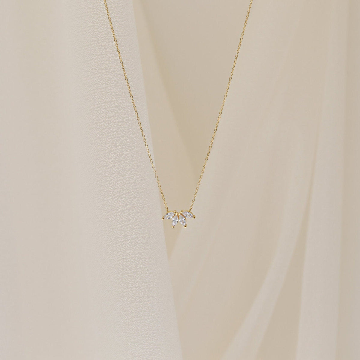 Colar de diamantes Marquise