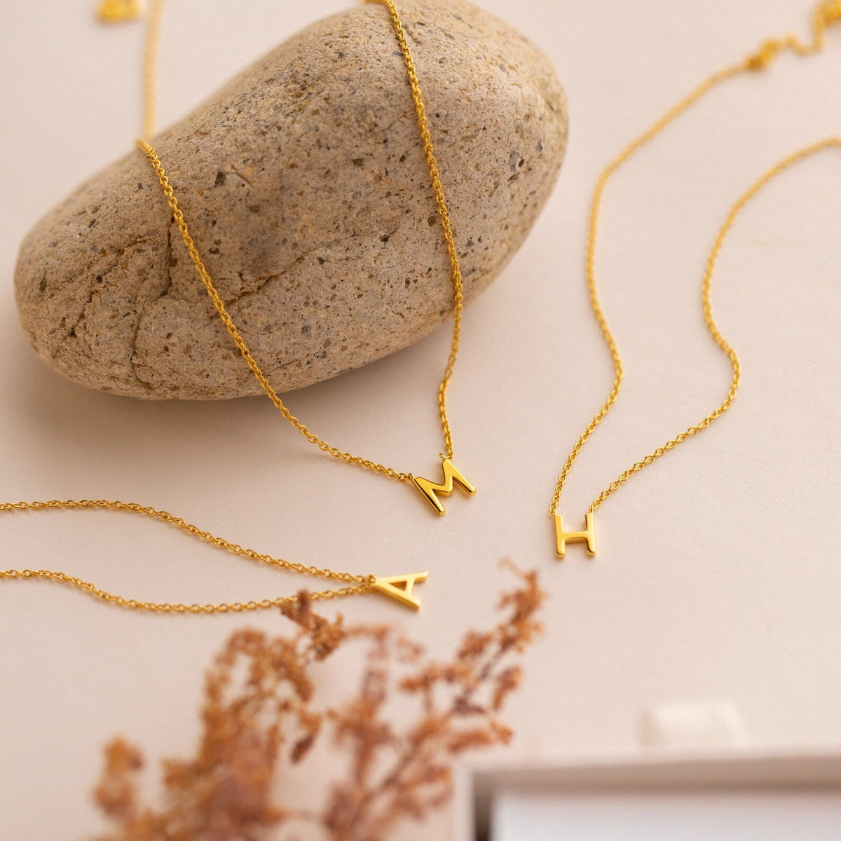 Colar Inicial Delicado