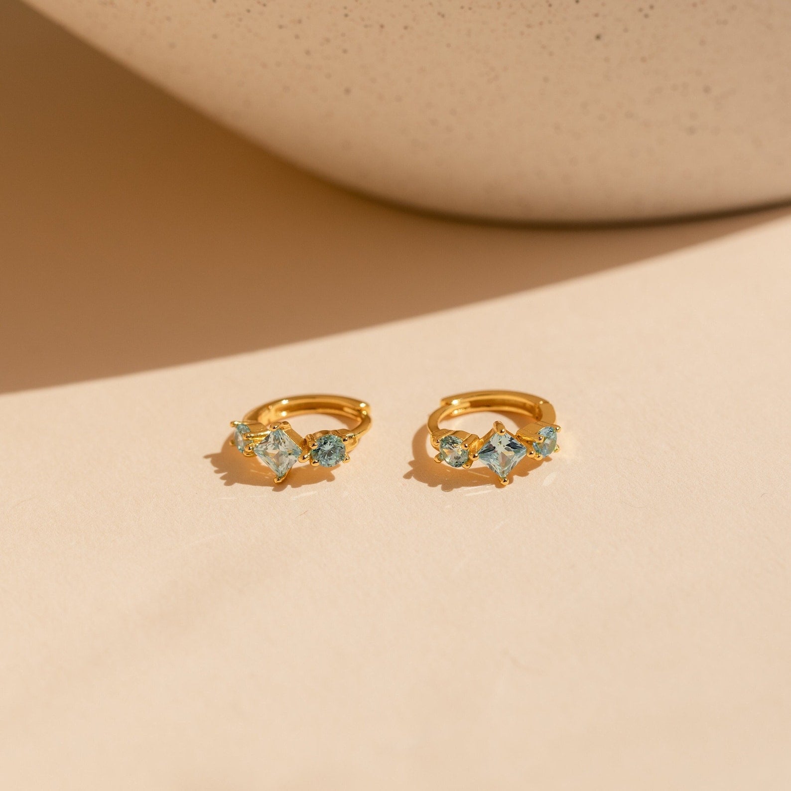 Brincos com Diamantes Água-Marinha