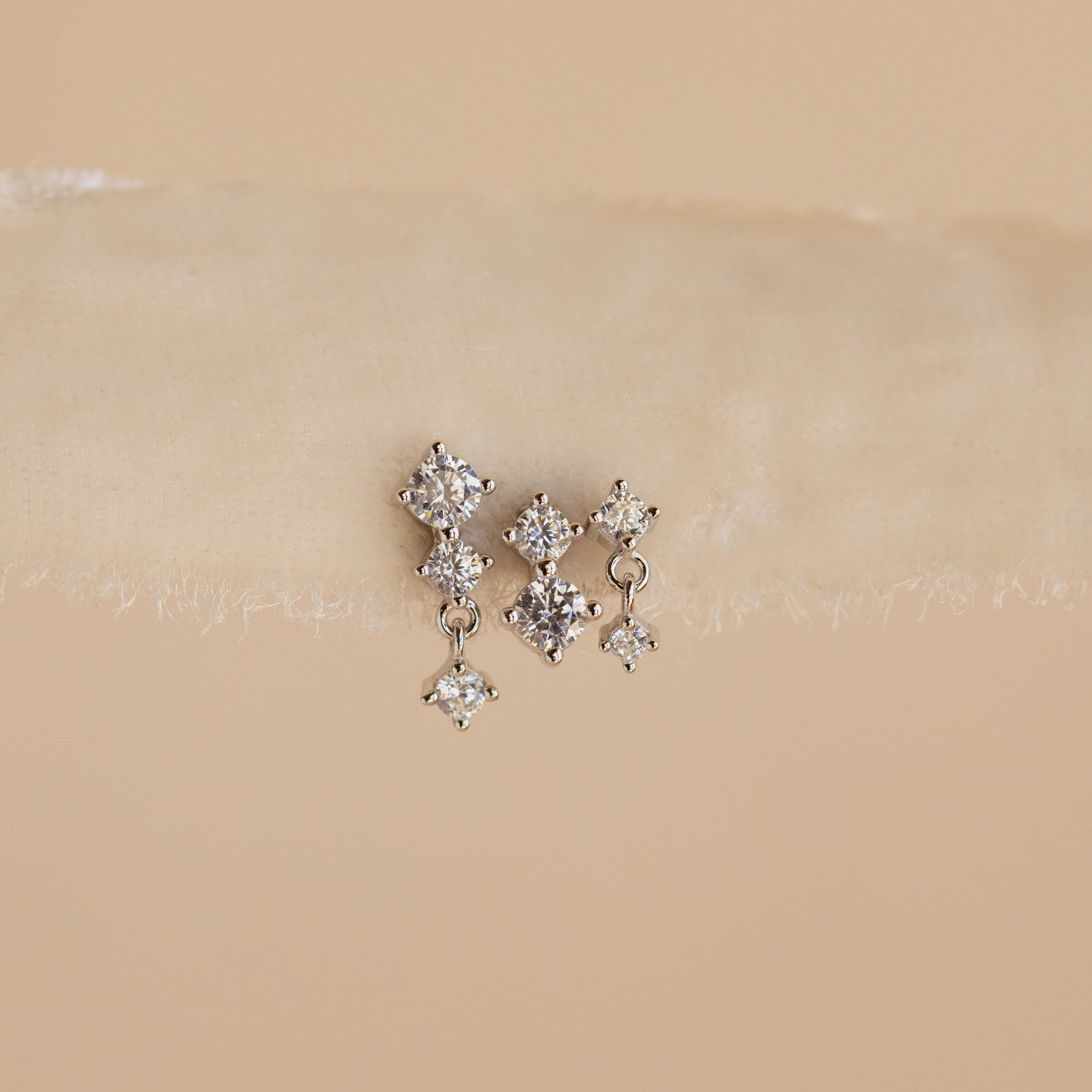 conjunto de 3 brincos de diamante