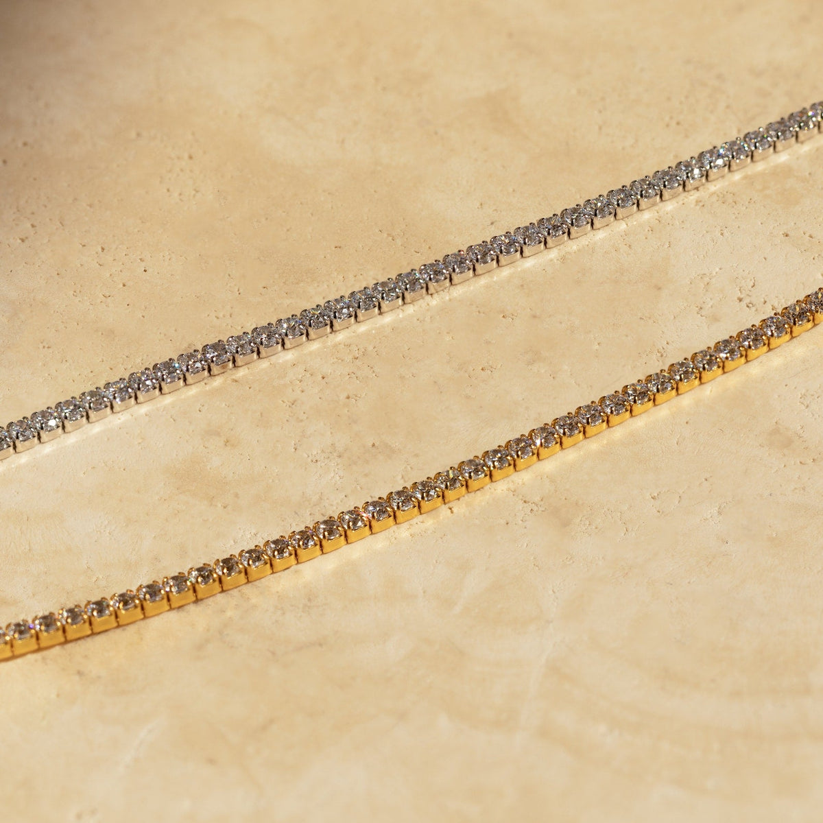 Colar Gargantilha com Diamantes