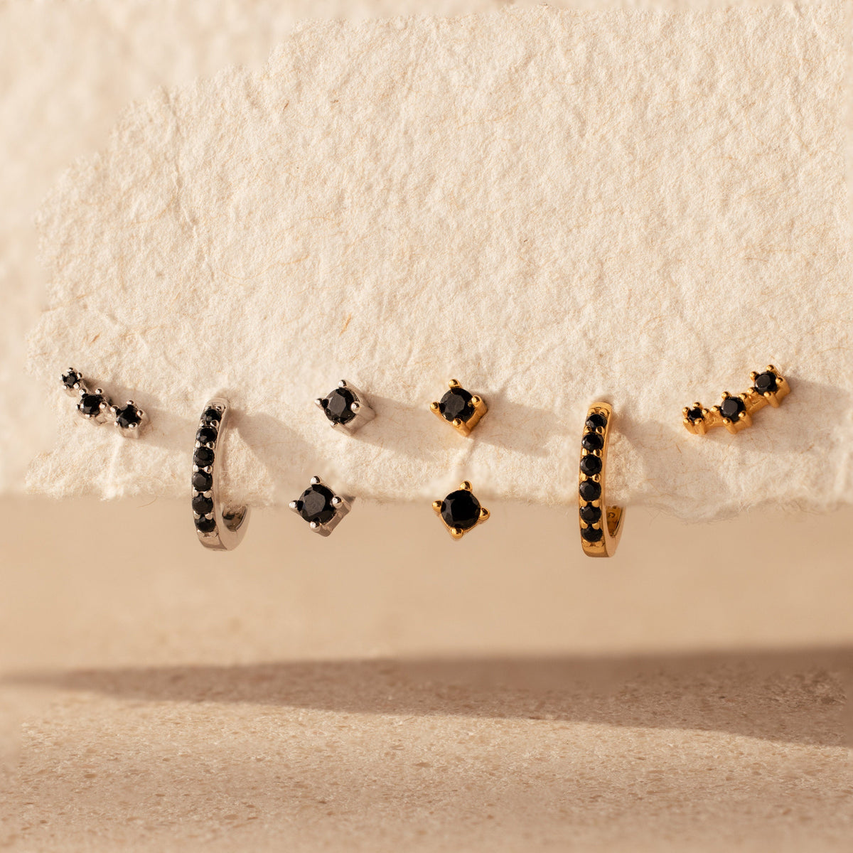 Conjunto de brincos de diamante negro