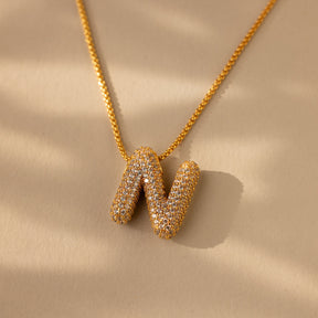 Colar de letras Pave Puff
