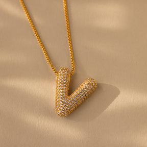 Colar de letras Pave Puff