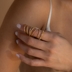 Conjunto de anéis de pedras baguete empilháveis