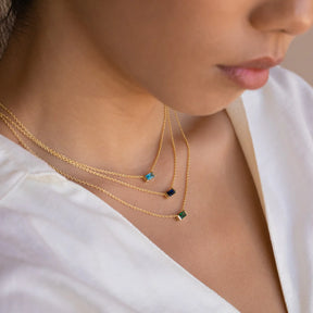 Colar Emery Birthstone