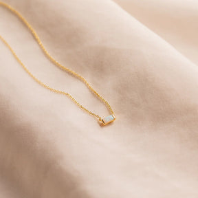 Colar Emery Birthstone