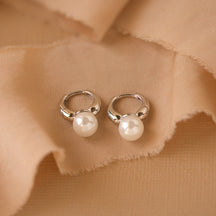 Brincos com gota de pérola