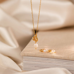 Conjunto de colar e brincos de pérolas Knot COMPRE 2 PAGUE 1