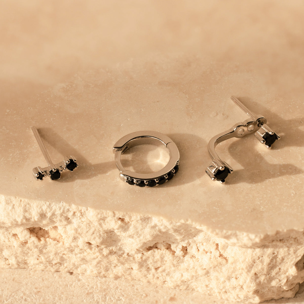 Conjunto de brincos de diamante negro