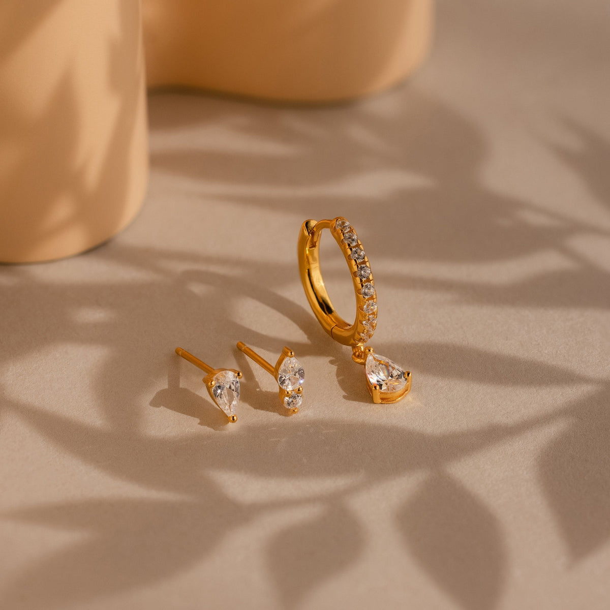Conjunto de brincos de diamante