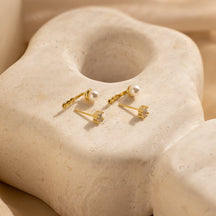 Brincos com pérolas e diamantes