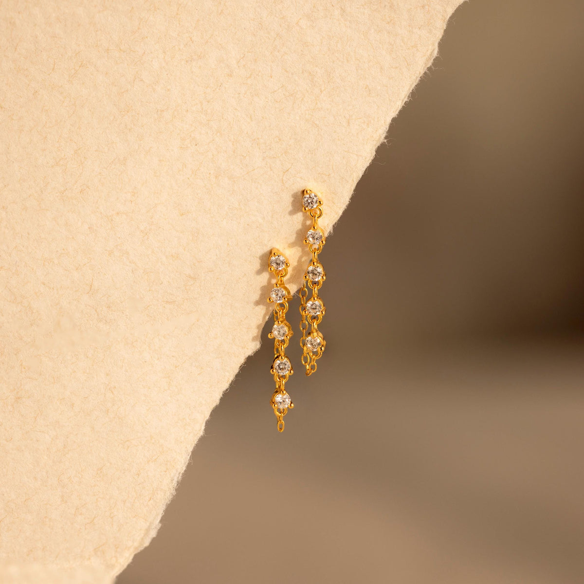 Brincos de corrente de diamante