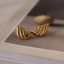 Brincos Bold Wing