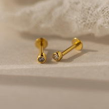 Brincos Pequenos com Aro de Diamante