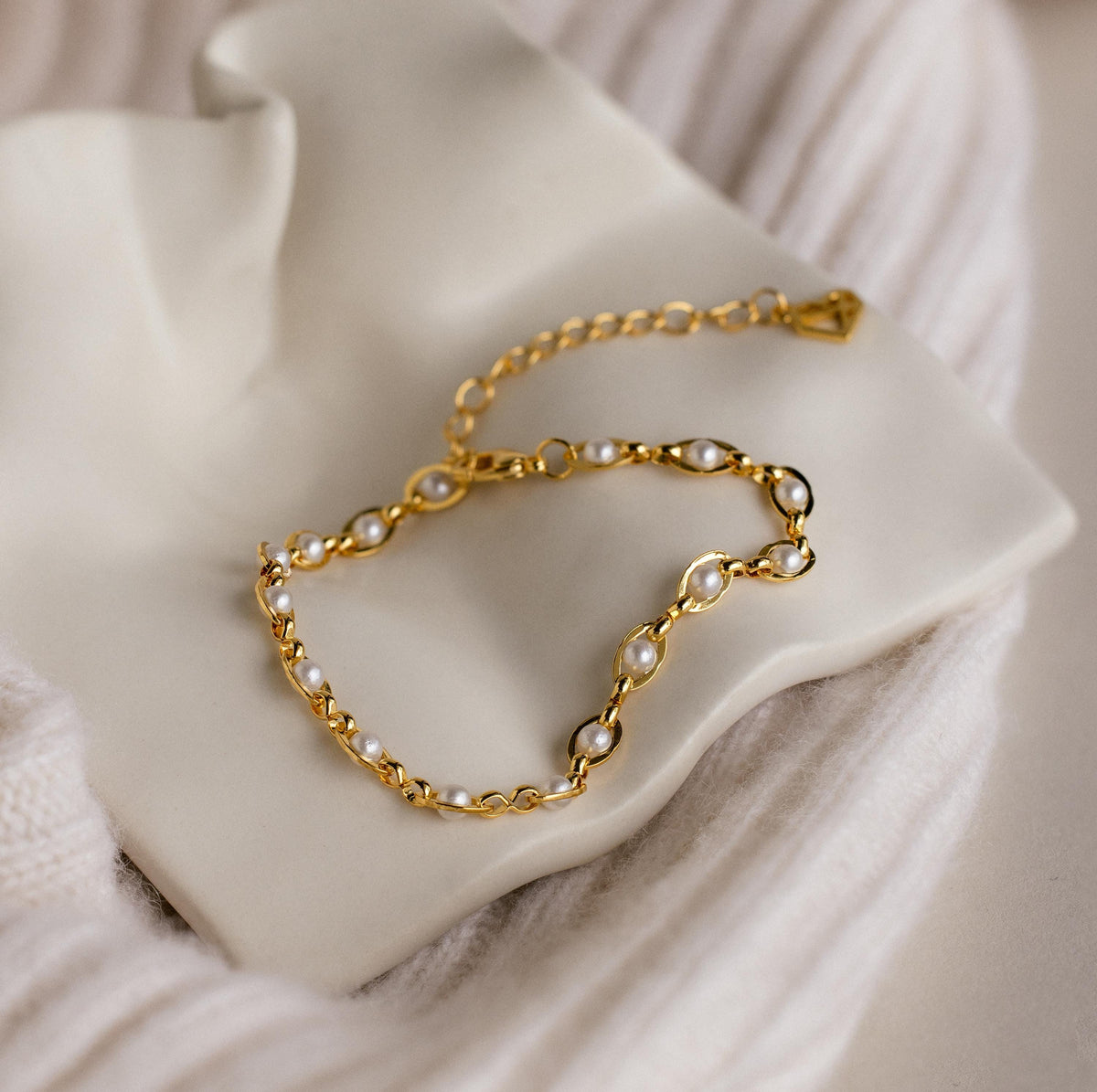 Pulseira de Pérolas Eternity